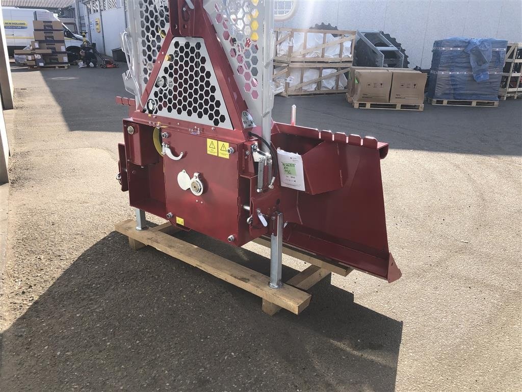 Seilwinde a típus Tajfun EGV 105 AHK  (med bred fod 2,3m ), Gebrauchtmaschine ekkor: Holstebro (Kép 3)