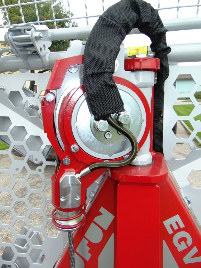 Seilwinde του τύπου Tajfun EGV 55 AHK 1.8 SG, Neumaschine σε Neukirchen am Walde  (Φωτογραφία 8)