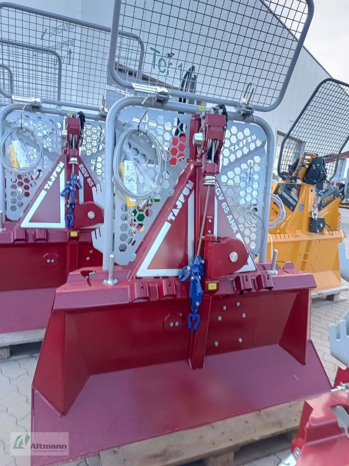 Seilwinde del tipo Tajfun EGV 65 AHK SG 1.8M, Neumaschine en Lanzenkirchen (Imagen 2)