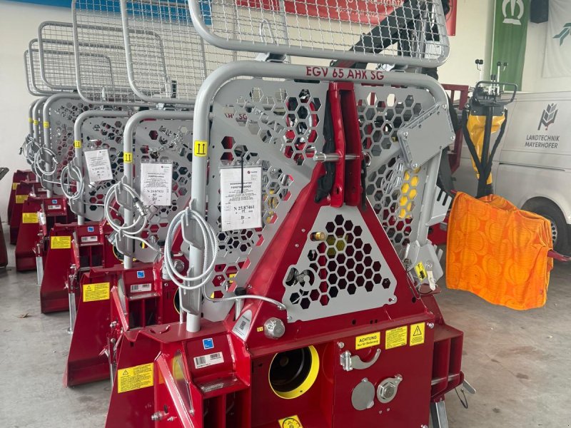 Seilwinde des Typs Tajfun EGV 65 AHK, Neumaschine in Reißing (Bild 1)