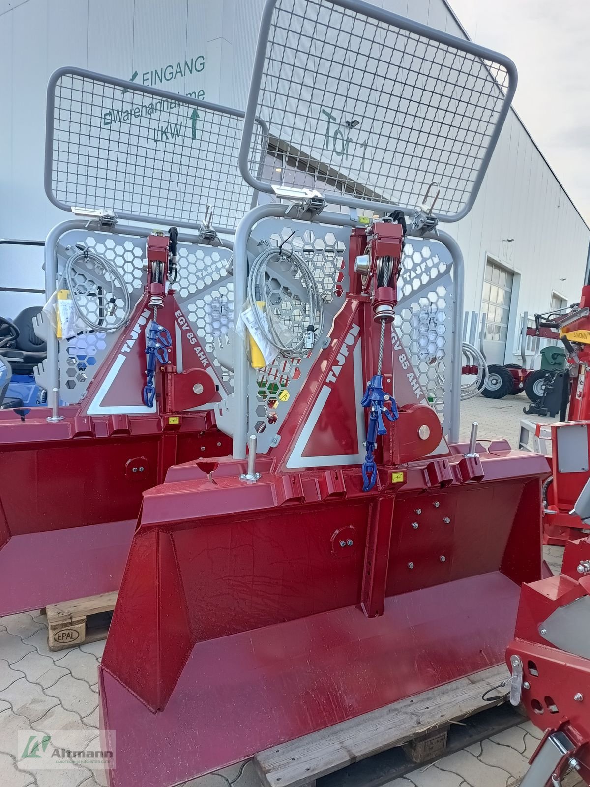 Seilwinde del tipo Tajfun EGV 85 AHK SG 2,05m, Neumaschine en Lanzenkirchen (Imagen 2)