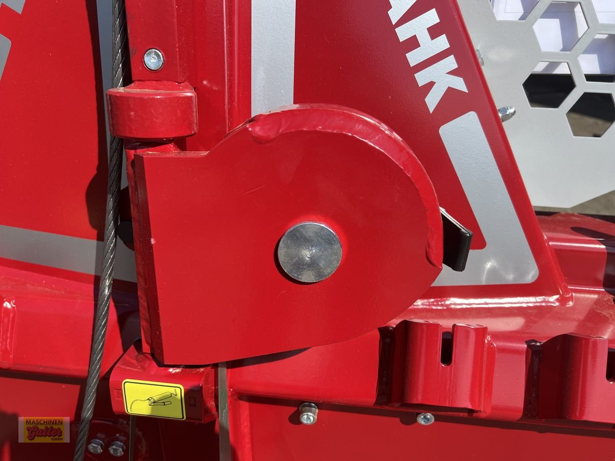 Seilwinde a típus Tajfun EGV55 AHK SG mit Schildbreite 180 cm, Neumaschine ekkor: Kötschach (Kép 20)