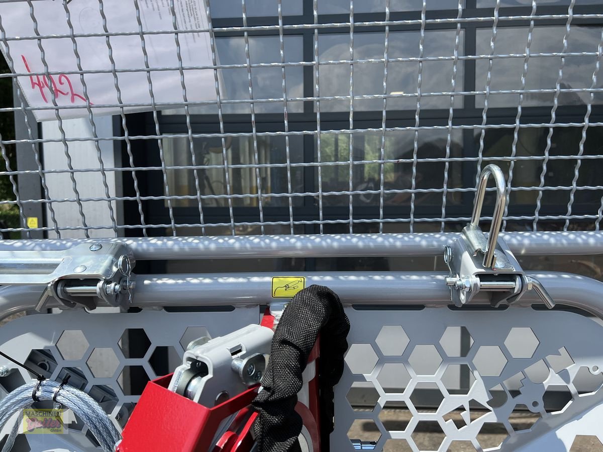 Seilwinde a típus Tajfun EGV85 AHK SG mit Schildbreite 205 cm, Neumaschine ekkor: Kötschach (Kép 20)