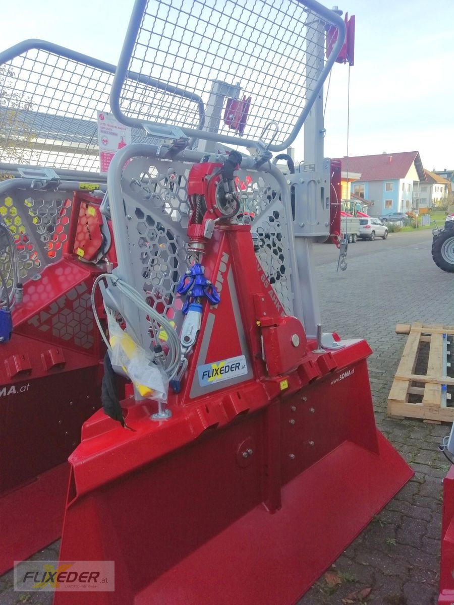 Seilwinde des Typs Tajfun EGV85 AHK, Neumaschine in Pattigham (Bild 11)