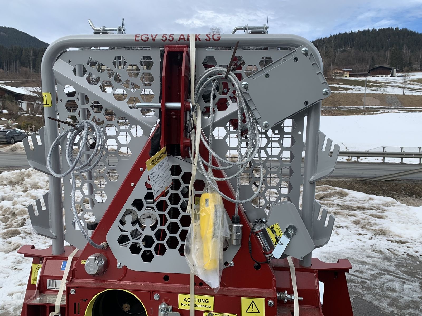 Seilwinde des Typs Tajfun Seilwinde EGV 55 AHK, Gebrauchtmaschine in Eben (Bild 12)