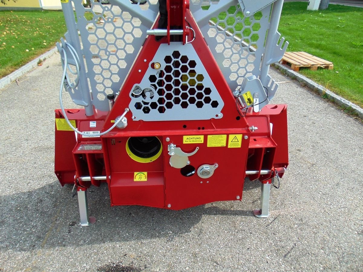 Seilwinde of the type Tajfun Seilwinde EGV 65 AHK  1.8M SG, Neumaschine in Neukirchen am Walde  (Picture 5)