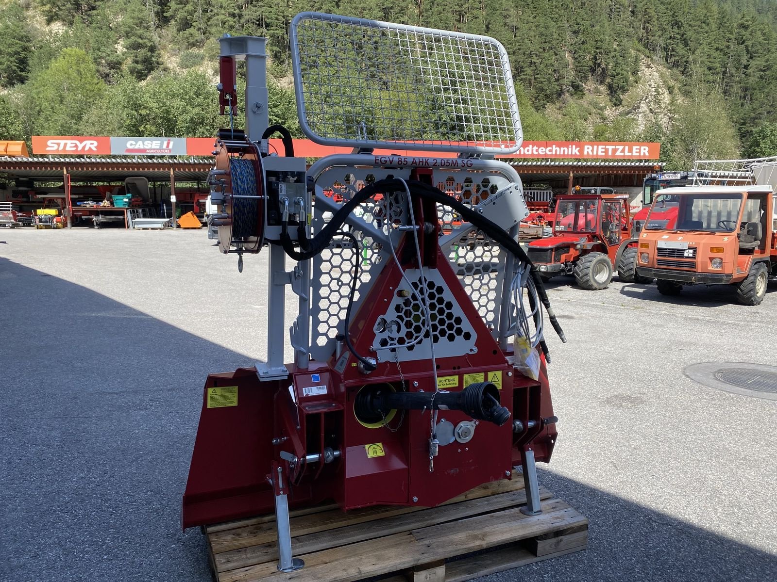 Seilwinde типа Tajfun Seilwinde EGV 85 AHK, Gebrauchtmaschine в Ried im Oberinntal (Фотография 3)