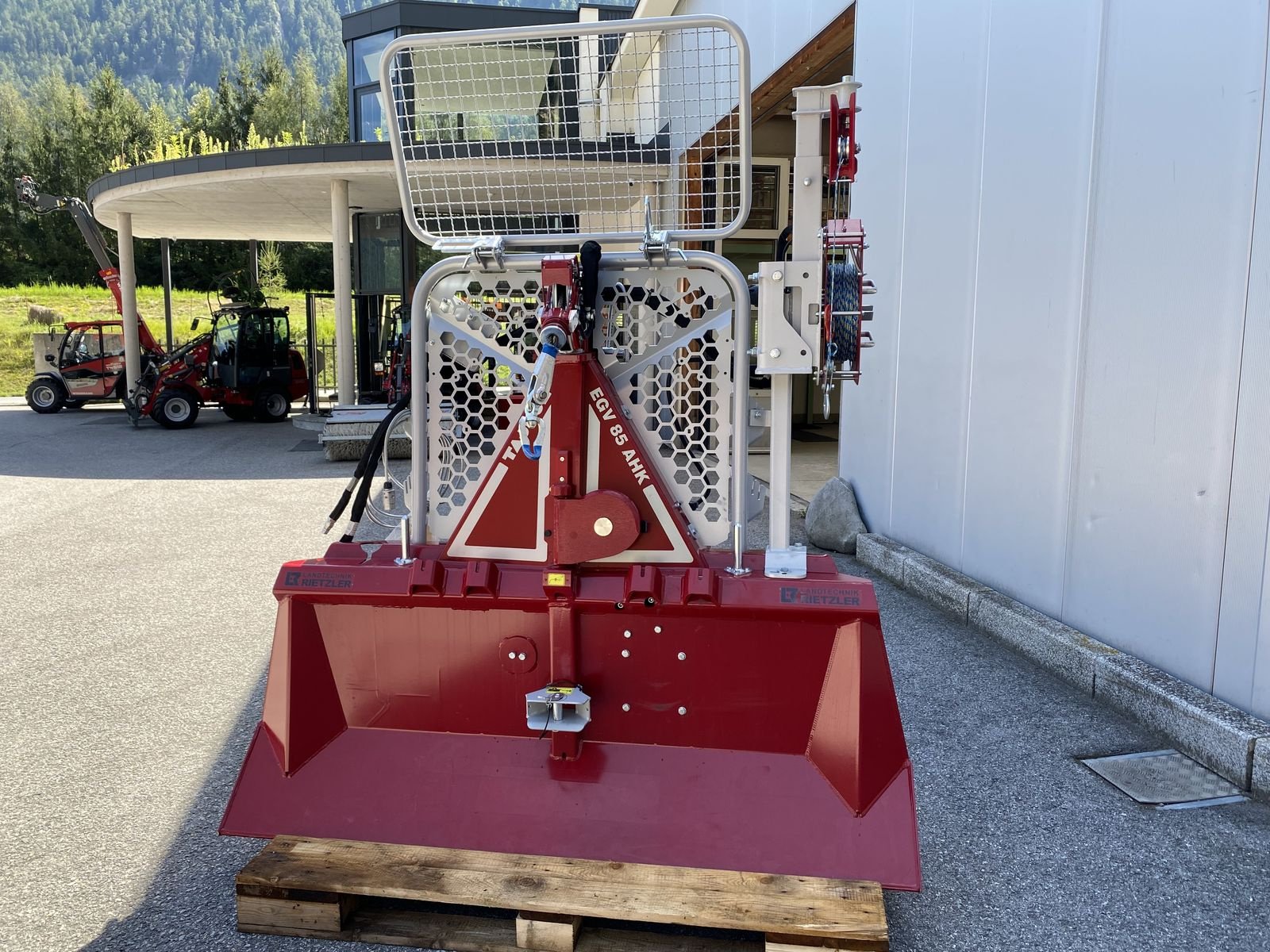 Seilwinde типа Tajfun Seilwinde EGV 85 AHK, Gebrauchtmaschine в Ried im Oberinntal (Фотография 1)