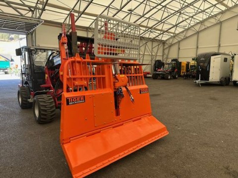 Seilwinde a típus Tiger Dreipunktseilwinde 12to mit Hilfswinde 2,2m, Neumaschine ekkor: Tamsweg (Kép 4)