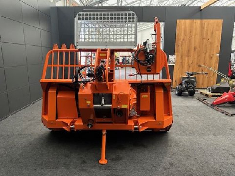 Seilwinde tipa Tiger Dreipunktseilwinde 16to mit Hilfswinde 2,4m, Neumaschine u Tamsweg (Slika 10)
