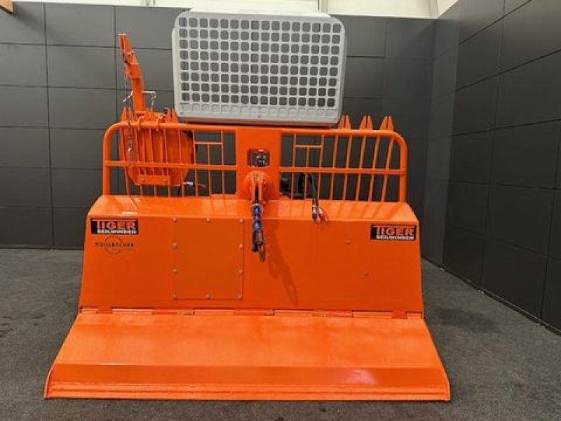 Seilwinde типа Tiger Seilwinde 16to 2,4m Klappschild, mit Hilfswinde, Neumaschine в Tamsweg (Фотография 7)