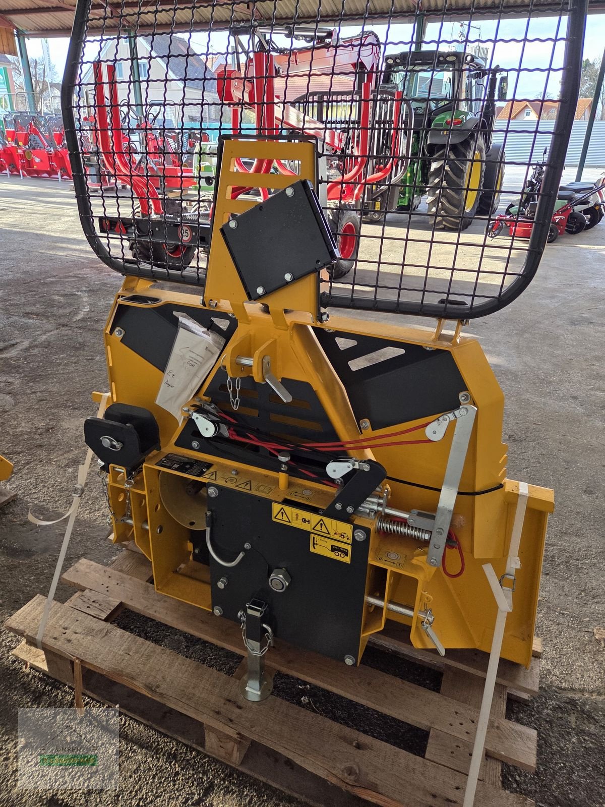 Seilwinde от тип Uniforest 40 ECO, Neumaschine в Grosswilfersdorf (Снимка 2)