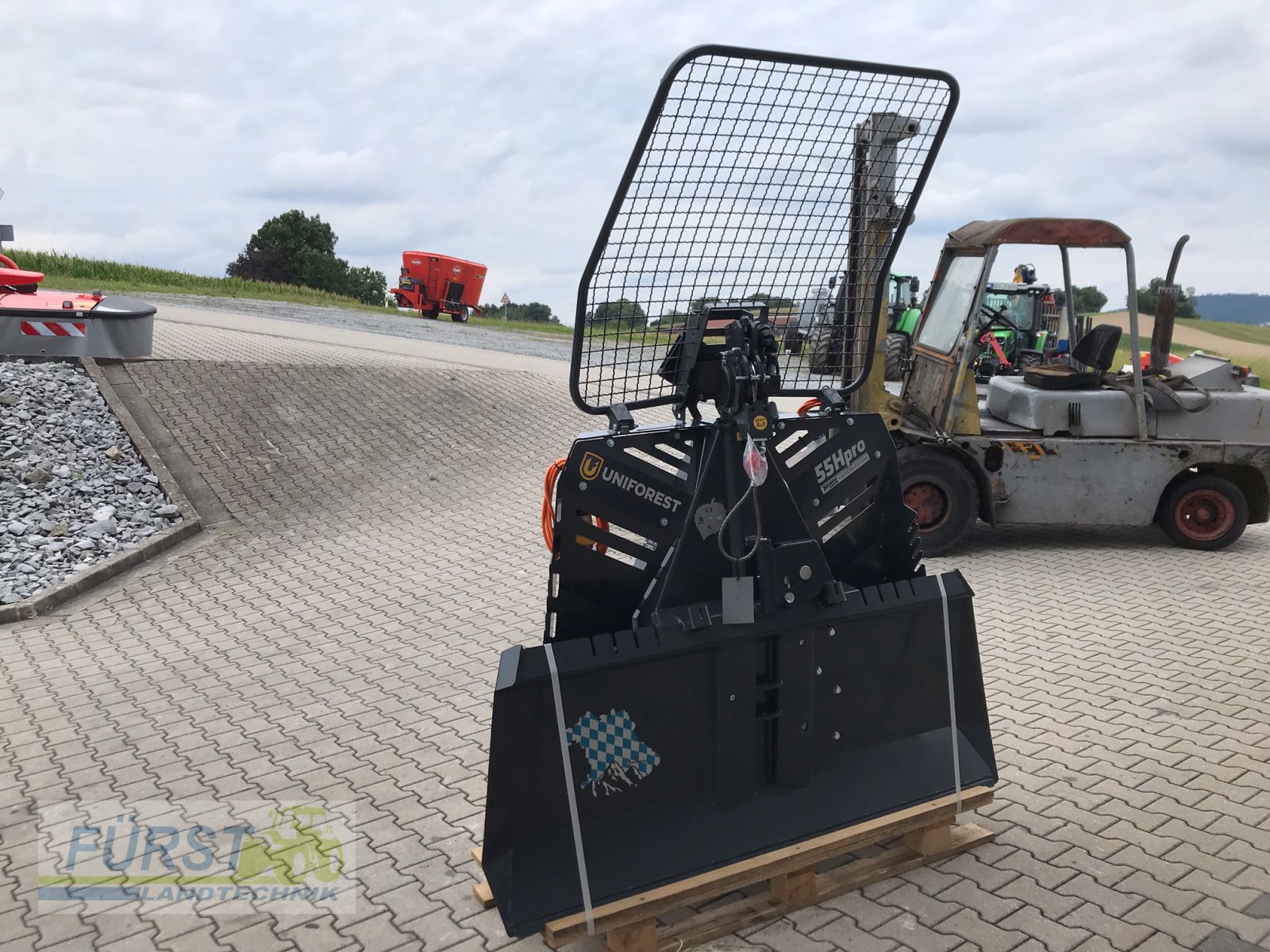 Seilwinde of the type Uniforest 55 H Pro, Neumaschine in Perlesreut (Picture 3)