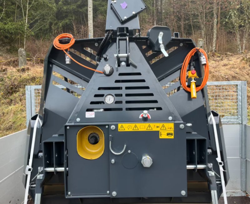 Seilwinde typu Uniforest 65 H Pro, Neumaschine w Zachenberg (Zdjęcie 2)