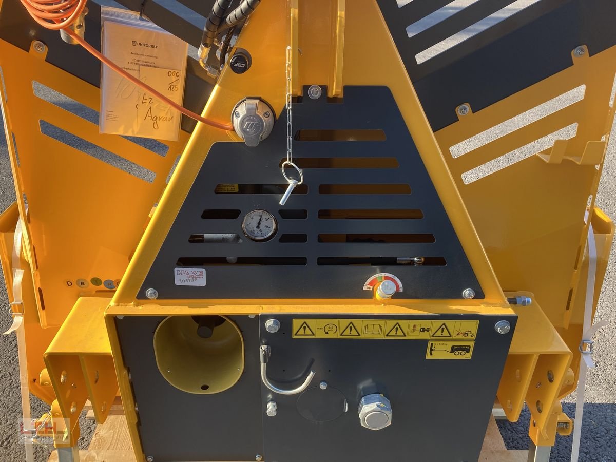 Seilwinde del tipo Uniforest 65Hpro-Stop, Neumaschine In Gnas (Immagine 11)