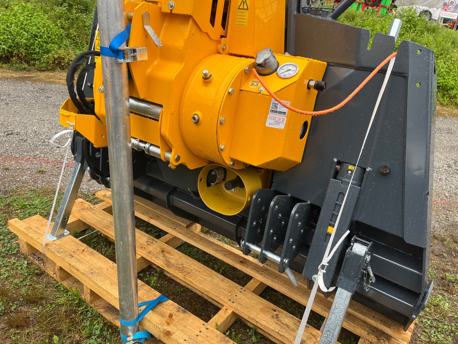 Seilwinde Türe ait Uniforest 70 GX, Neumaschine içinde Zachenberg (resim 4)