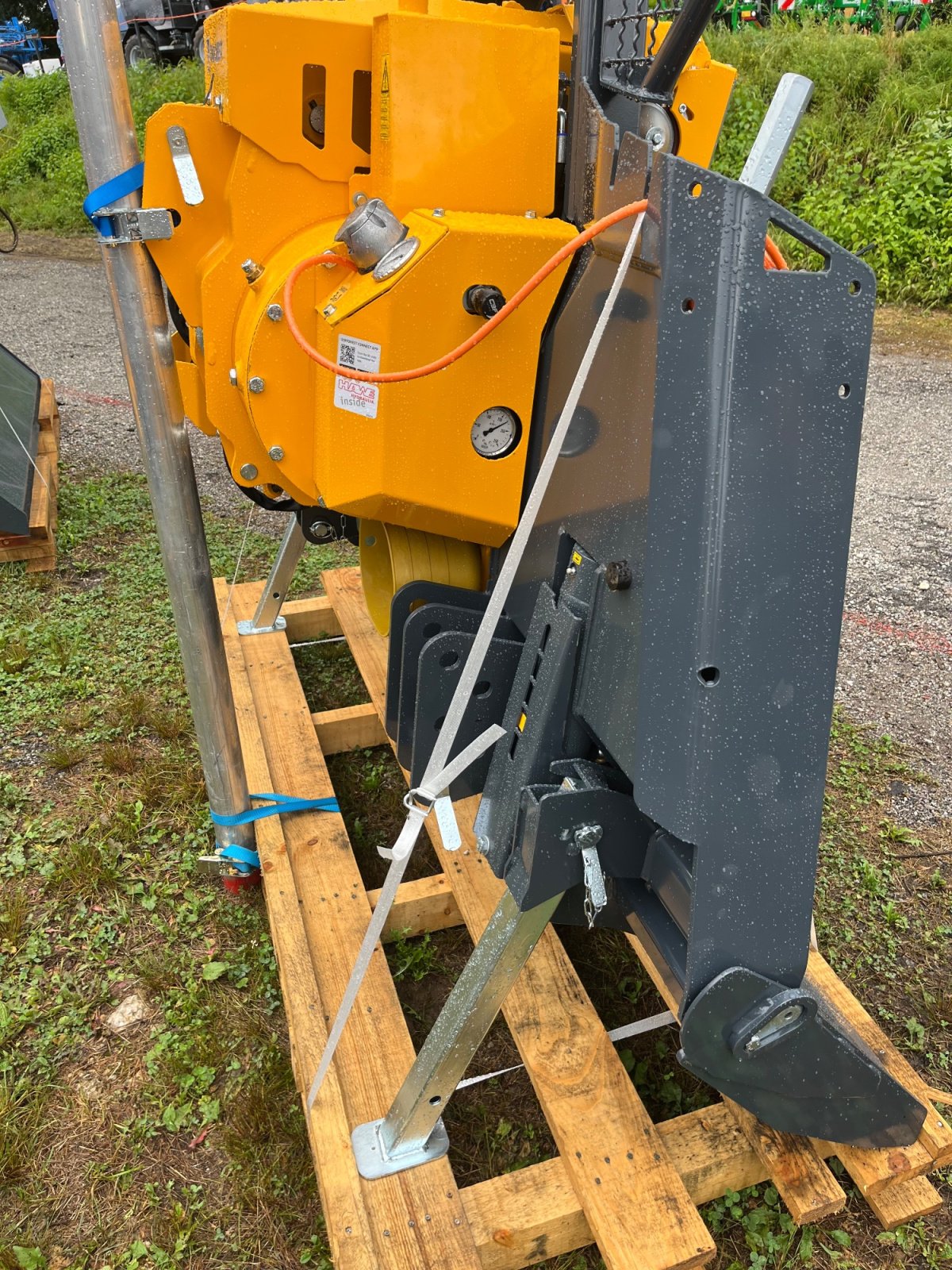 Seilwinde Türe ait Uniforest 70 GX, Neumaschine içinde Zachenberg (resim 5)