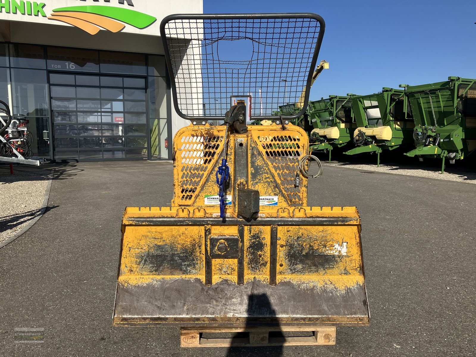 Seilwinde des Typs Uniforest 80 EH mit Funkfernsteuerung, Gebrauchtmaschine in Gampern (Bild 5)