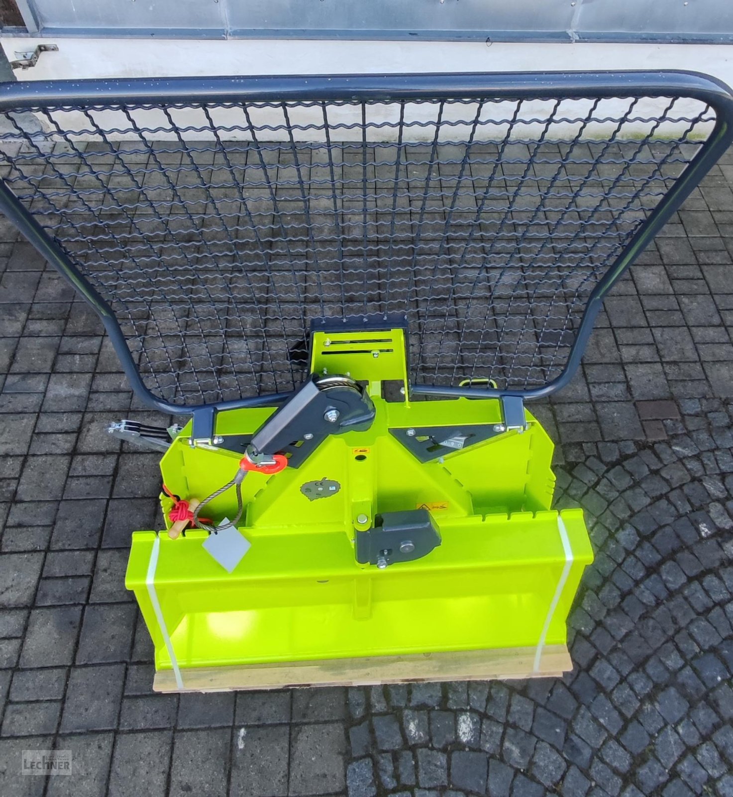 Seilwinde от тип Uniforest Dreipunkt-Seilwinde 50 eco mit unterer Umlenkrolle, Neumaschine в Bad Abbach-Dünzling (Снимка 4)