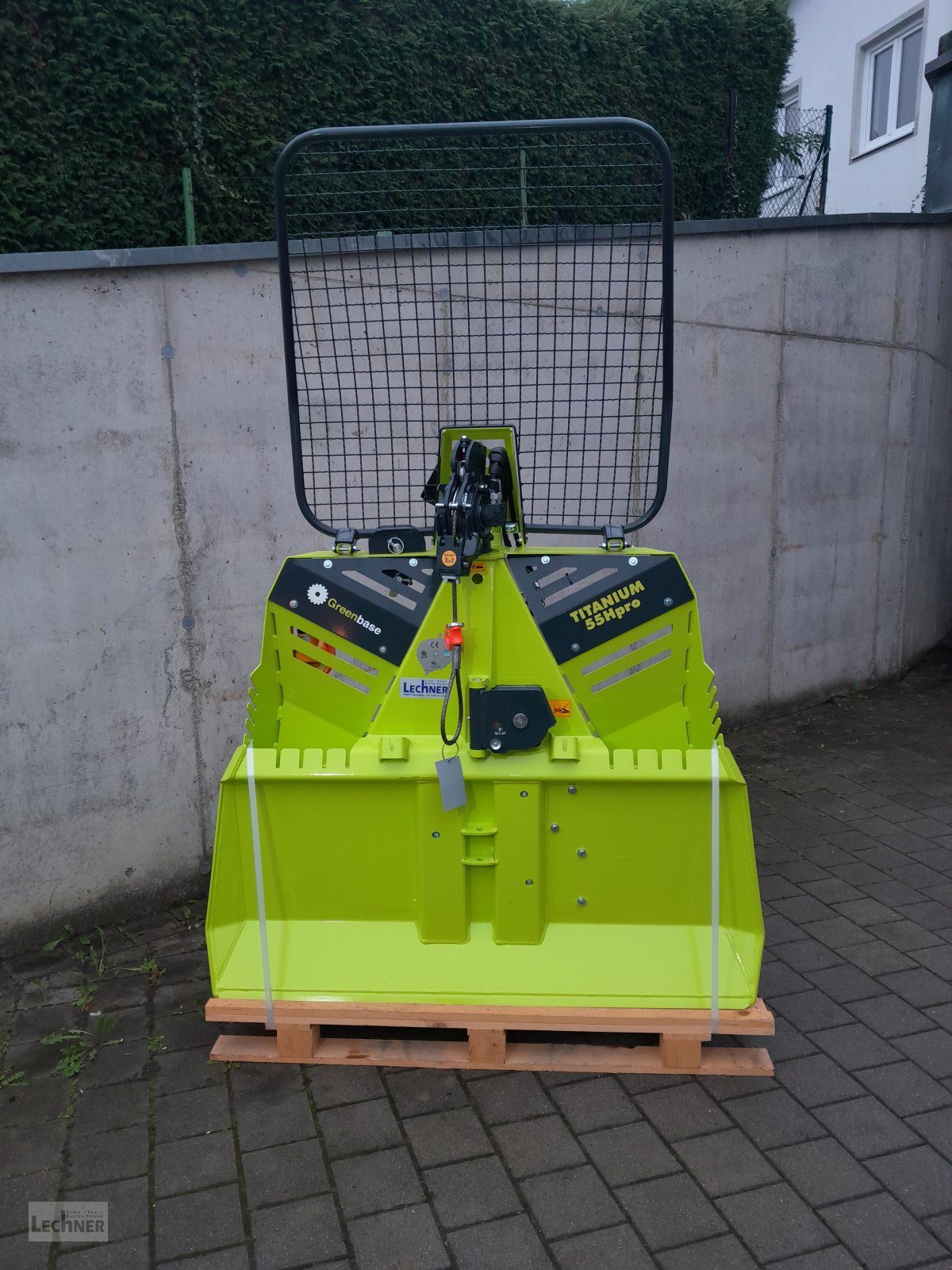 Seilwinde des Typs Uniforest Forstseilwinde 55H Pro (55 H 160 HS+E) inkl. Funk, Seilausstoß und Endabschaltung, Neumaschine in Bad Abbach-Dünzling (Bild 2)