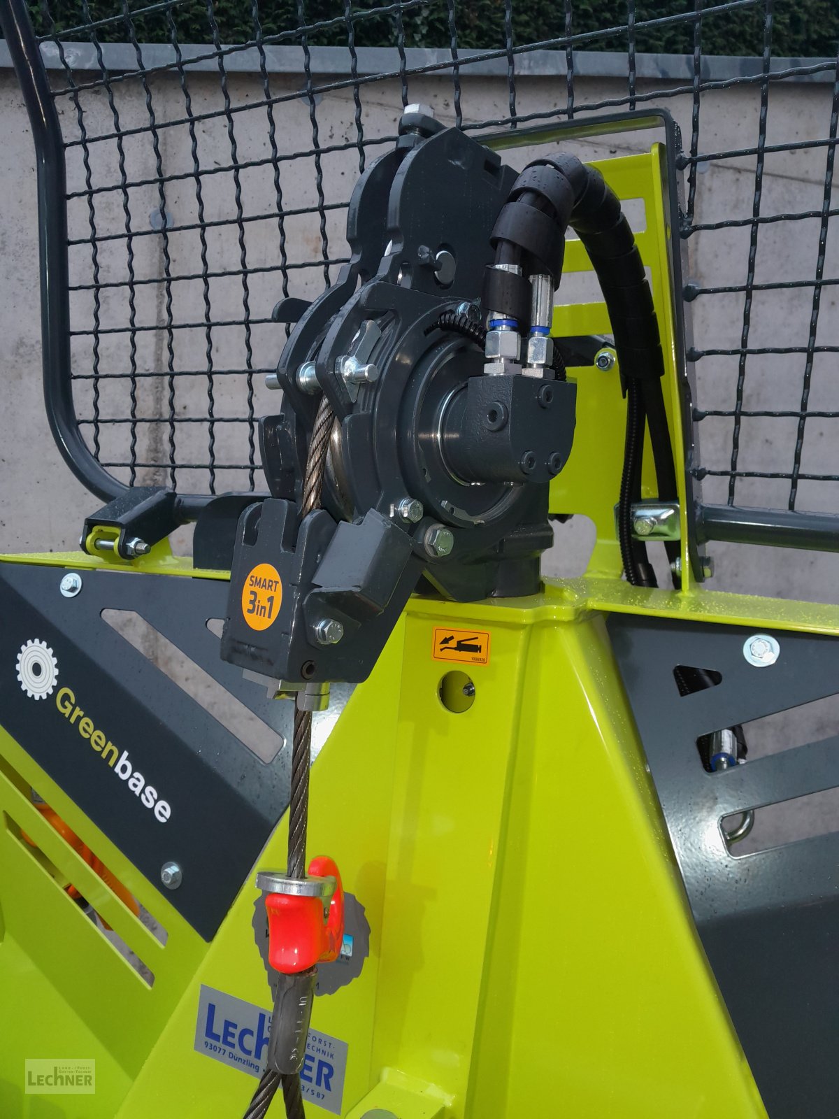 Seilwinde от тип Uniforest Forstseilwinde 55H Pro (55 H 160 HS+E) inkl. Kippschalter-Funk, Seilausstoß und Endabschaltung, Neumaschine в Bad Abbach-Dünzling (Снимка 4)