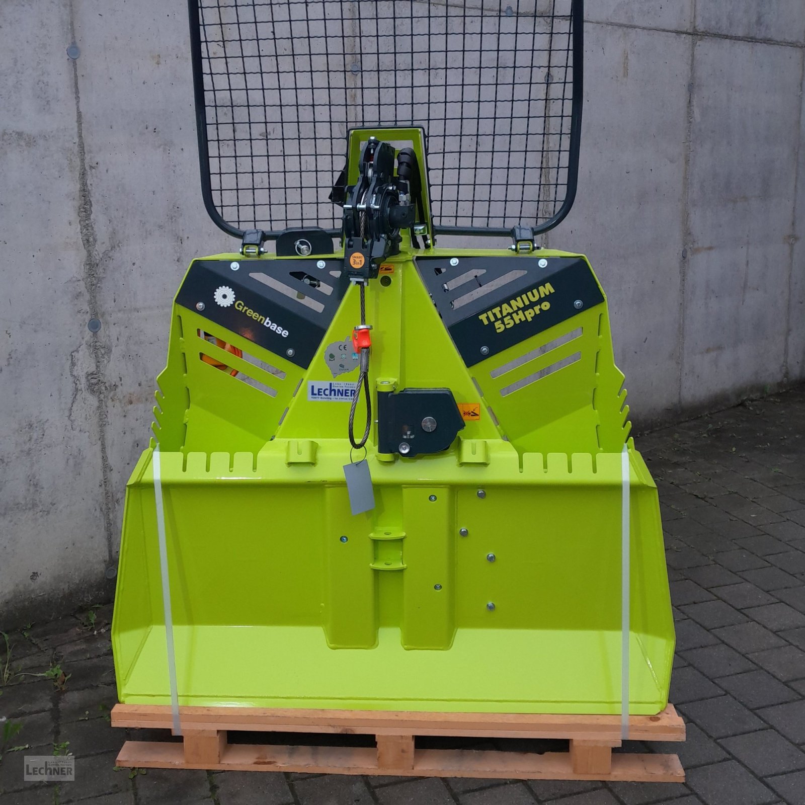 Seilwinde Türe ait Uniforest Forstseilwinde 55H Pro (55 H 180 HS+E) - vgl. 55H Pro 160 - inkl. Kippschalter-Funk, Seilausstoß und Endabschaltung, Neumaschine içinde Bad Abbach-Dünzling (resim 1)