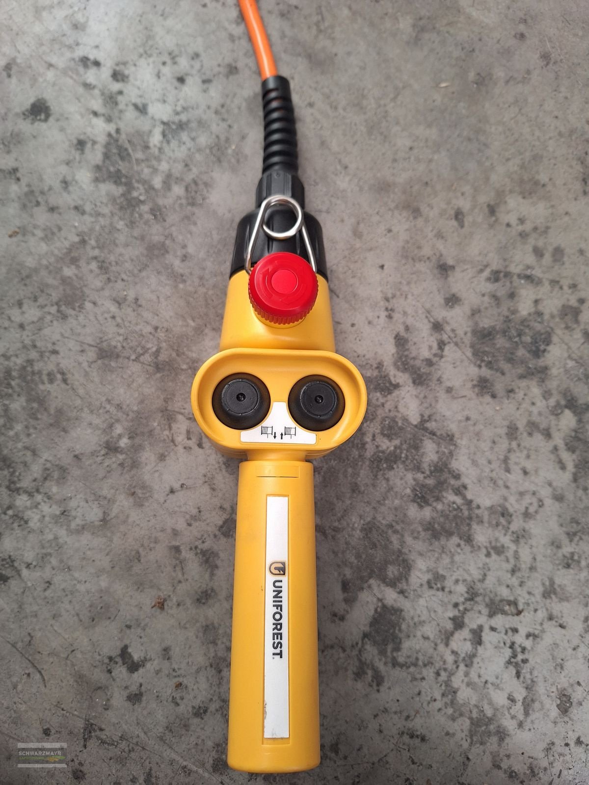 Seilwinde des Typs Uniforest FSW 55H pro 1800 90, Neumaschine in Aurolzmünster (Bild 19)