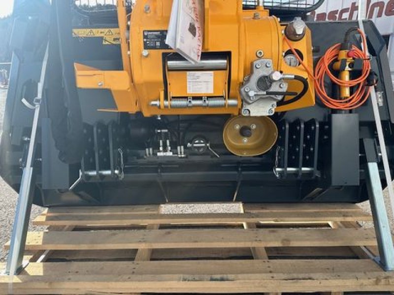 Seilwinde of the type Uniforest Getriebewinde 85GH-Stop 8,5to Hilfswinde & Funk, Neumaschine in Tamsweg (Picture 14)