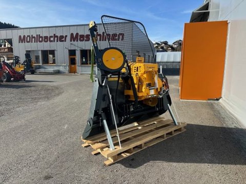 Seilwinde of the type Uniforest Getriebewinde 85GH-Stop 8,5to Hilfswinde & Funk, Neumaschine in Tamsweg (Picture 9)