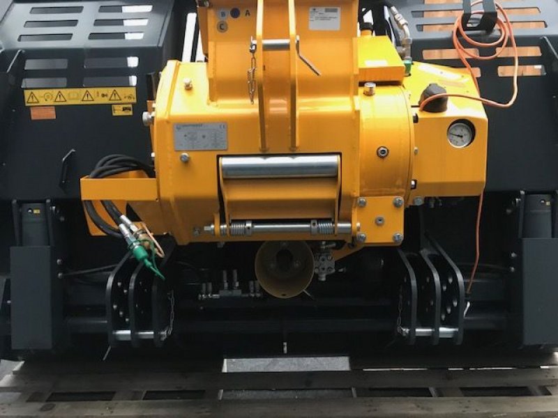 Seilwinde a típus Uniforest Konstantzug-Kraftwinde 90GKH Power-Stop, Neumaschine ekkor: Tamsweg (Kép 12)