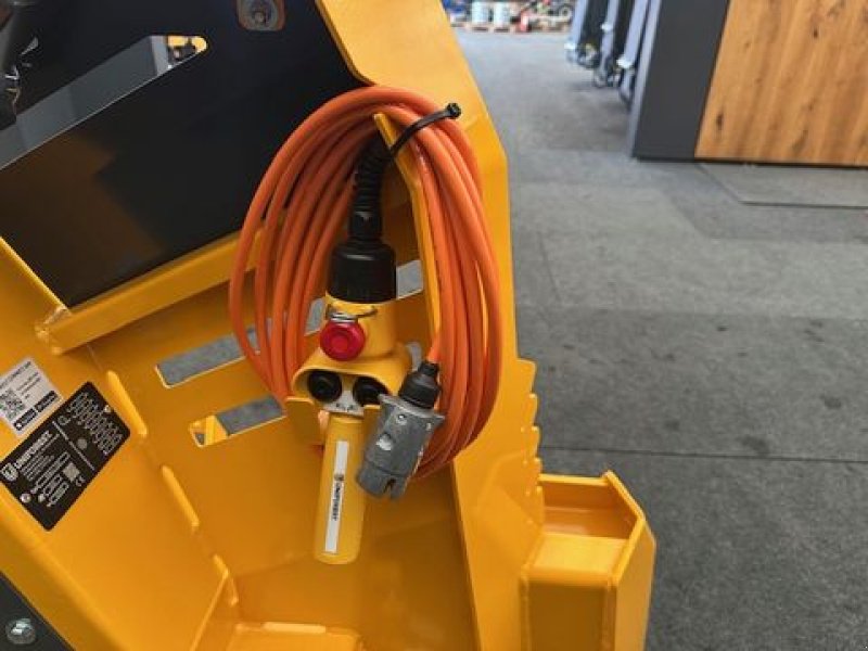 Seilwinde του τύπου Uniforest Seilwinde 60Hpro-BL-Stop 1,80m Schild Terra Funk, Neumaschine σε Tamsweg (Φωτογραφία 9)