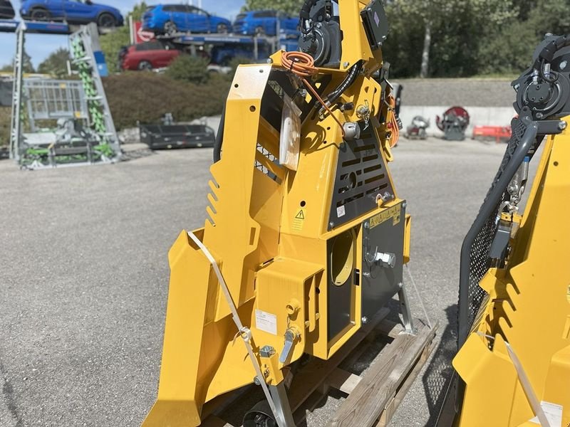 Seilwinde del tipo Uniforest UNI 70H PRO-STOP Seilwinde elektrohydr., Neumaschine In St. Marienkirchen (Immagine 4)