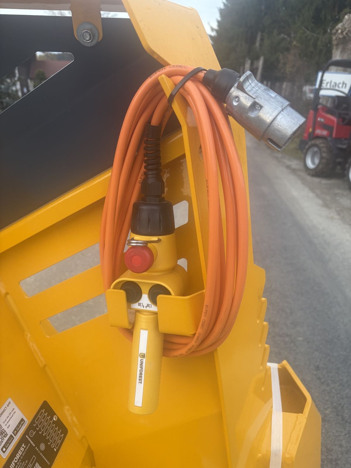 Seilwinde Türe ait Uniforest Uniforest 70Hpro+ Terra Funk FA5-D1P, Neumaschine içinde Pischelsdorf am Engelbach (resim 6)