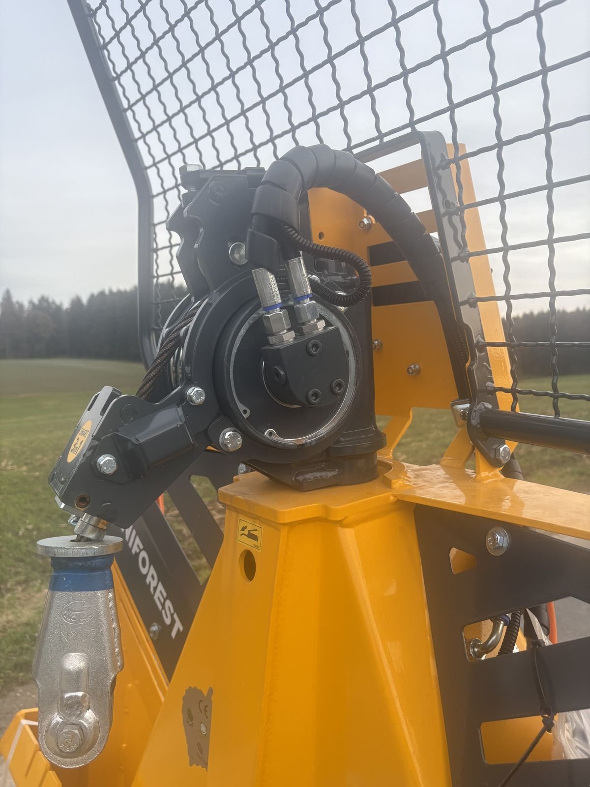 Seilwinde Türe ait Uniforest Uniforest 70Hpro+ Terra Funk FA5-D1P, Neumaschine içinde Pischelsdorf am Engelbach (resim 3)