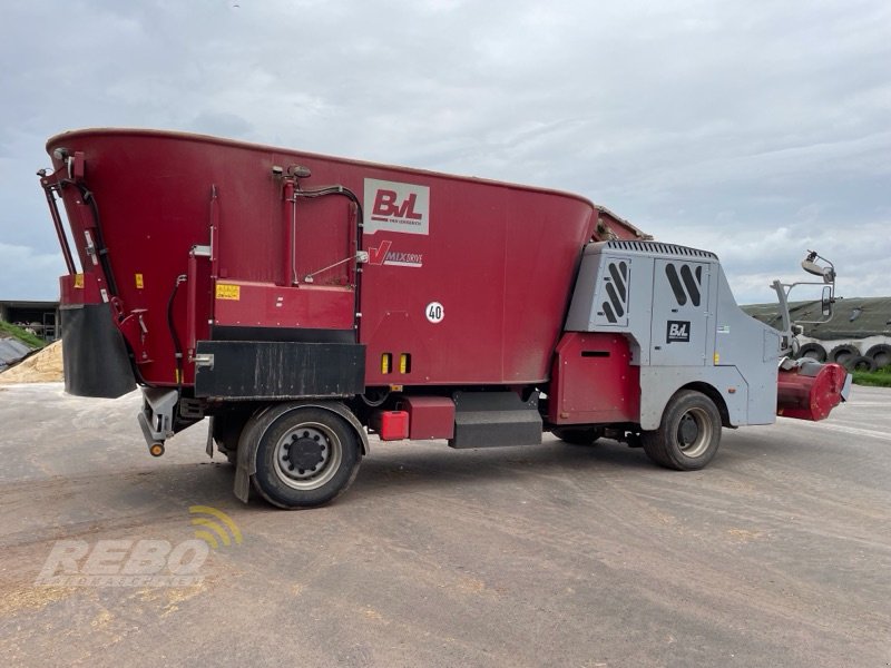 Selbstfahrer Futtermischwagen Türe ait BVL V-Mix Drive Maximus Giant 23-2S, Gebrauchtmaschine içinde Schwaförden (resim 5)