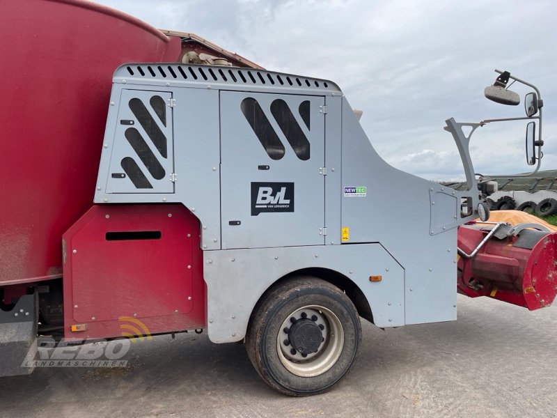 Selbstfahrer Futtermischwagen Türe ait BVL V-Mix Drive Maximus Giant 23-2S, Gebrauchtmaschine içinde Schwaförden (resim 9)