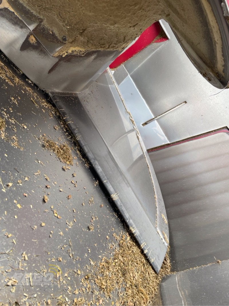 Selbstfahrer Futtermischwagen Türe ait BVL V-Mix Drive Maximus Giant 23-2S, Gebrauchtmaschine içinde Schwaförden (resim 17)