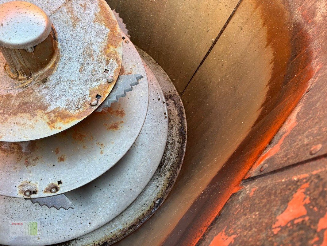 Selbstfahrer Futtermischwagen des Typs Kuhn SPV 14m3, Gebrauchtmaschine in Risum-Lindholm (Bild 30)