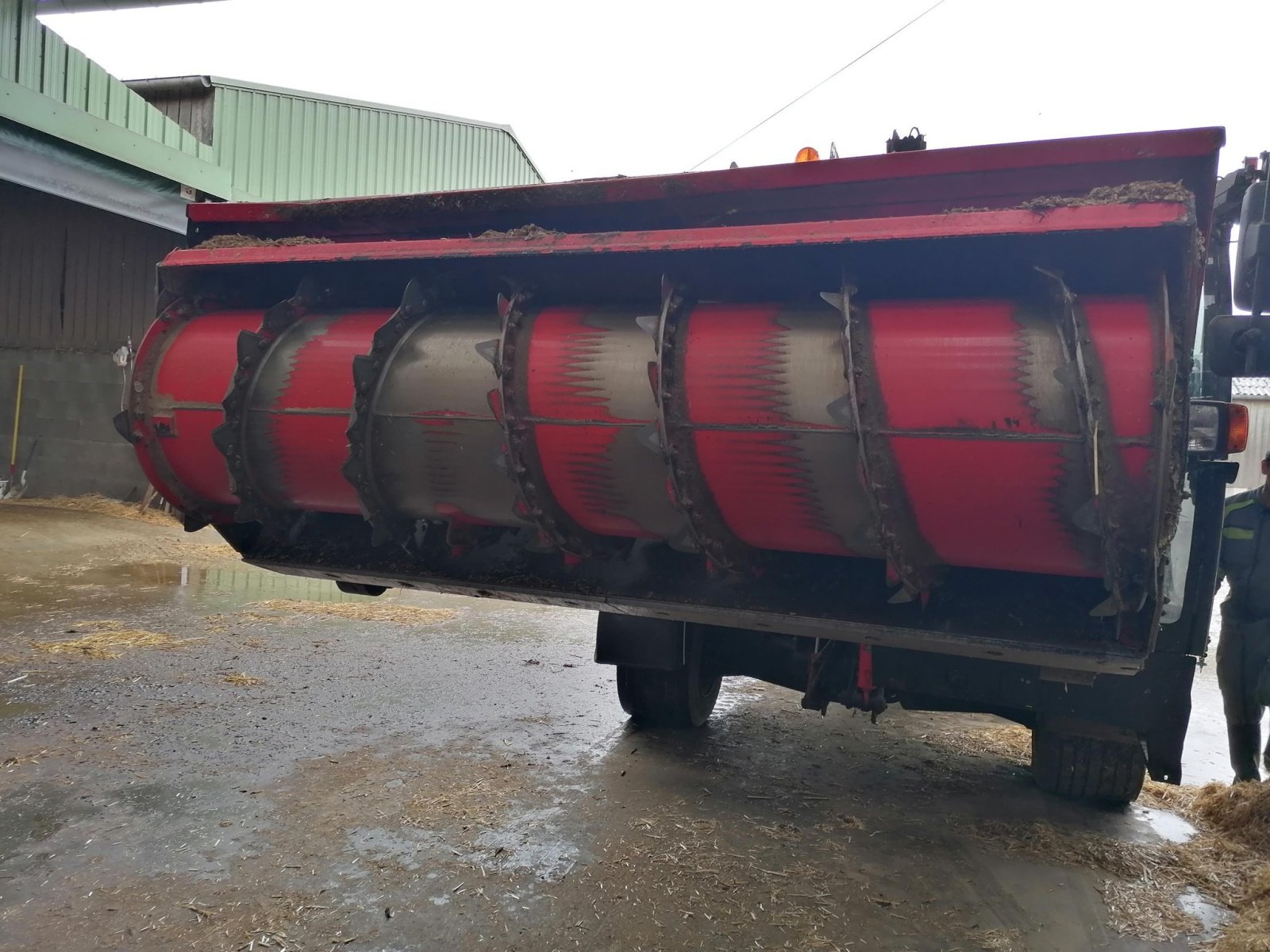 Selbstfahrer Futtermischwagen tipa Kuhn SPW INTENSE 16.2 CS, Gebrauchtmaschine u Le Horps (Slika 6)