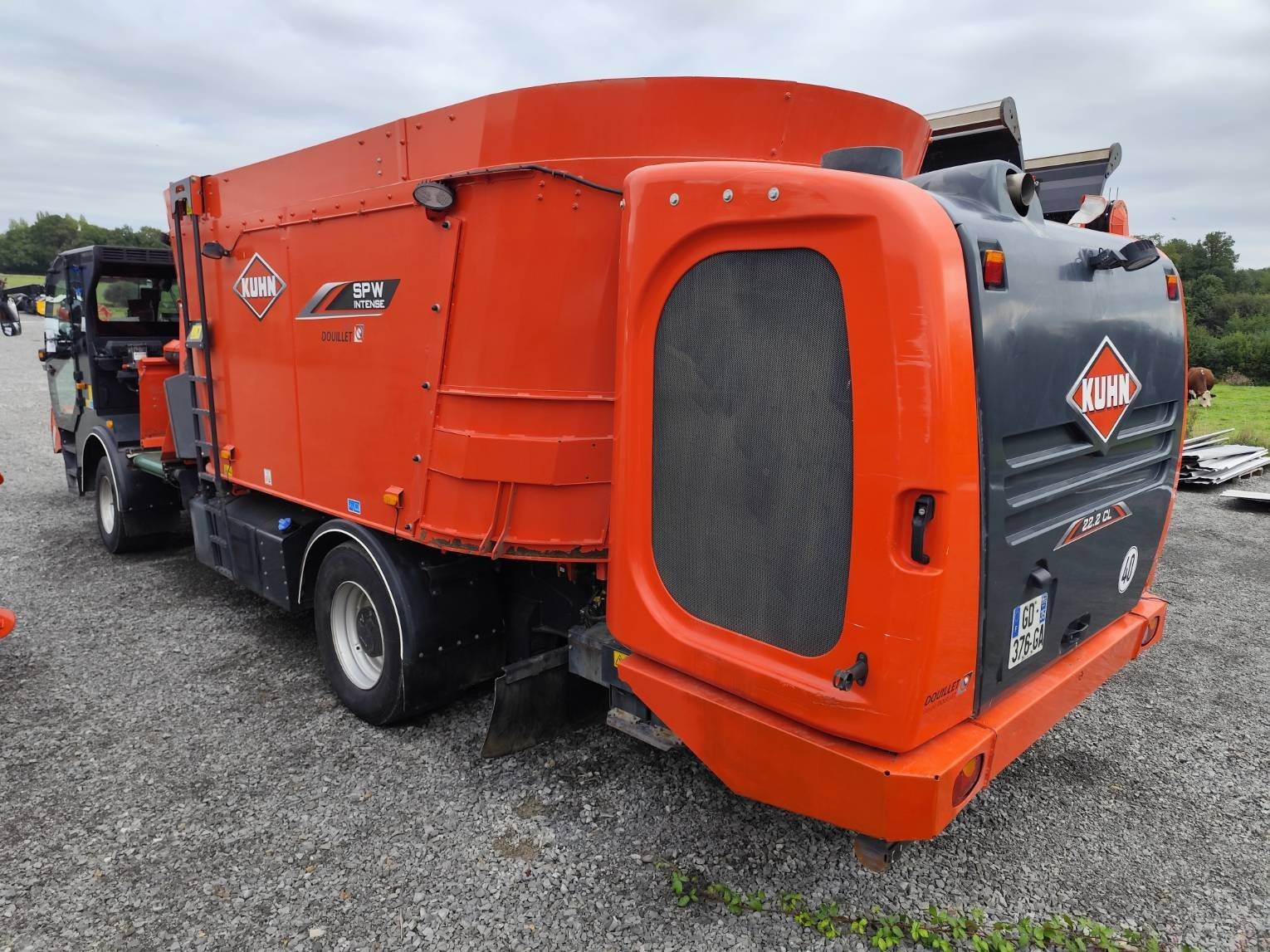 Selbstfahrer Futtermischwagen van het type Kuhn SPW INTENSE 22.2 CL, Gebrauchtmaschine in Le Horps (Foto 3)