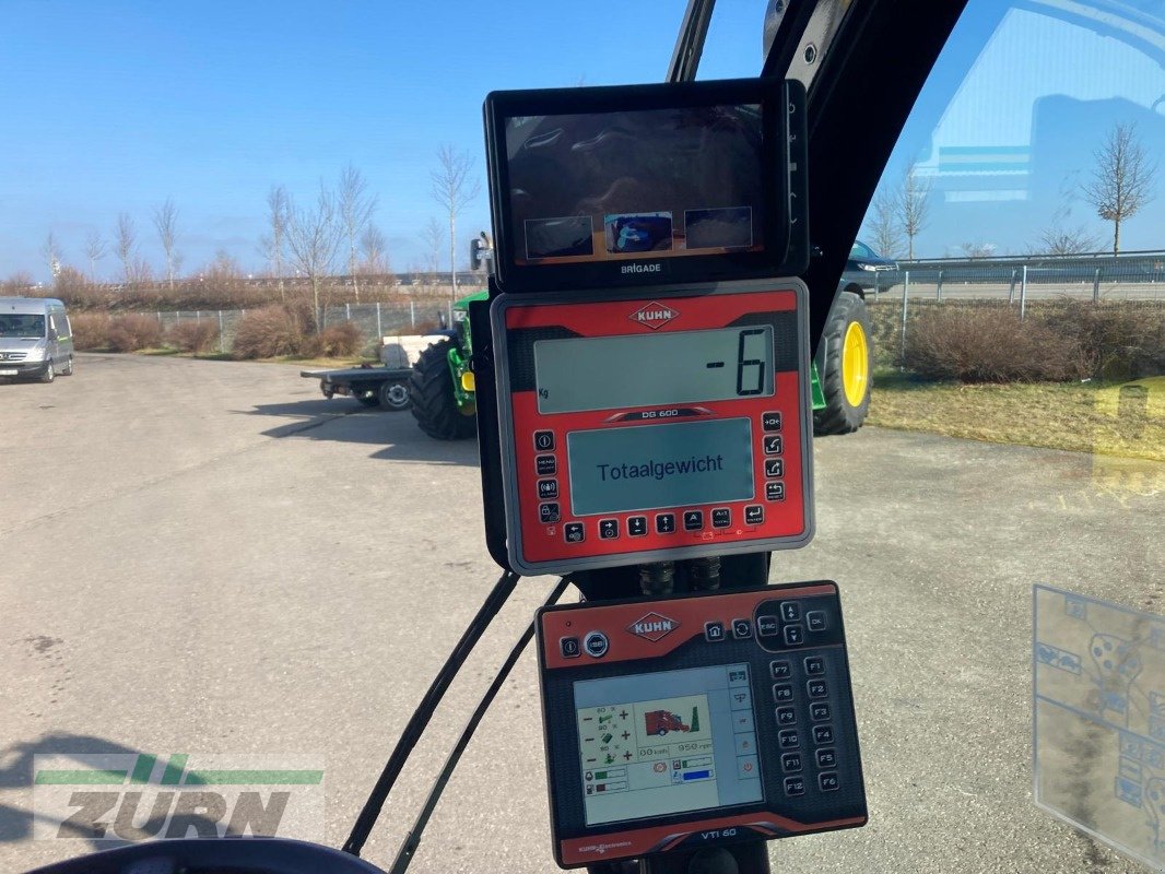 Selbstfahrer Futtermischwagen Türe ait Kuhn SPW Power 18.2 DL-PH5, Neumaschine içinde Rot am See (resim 13)