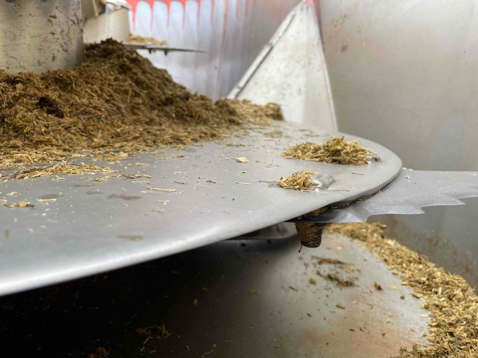 Selbstfahrer Futtermischwagen of the type Kuhn SPW16, Gebrauchtmaschine in Le Horps (Picture 11)