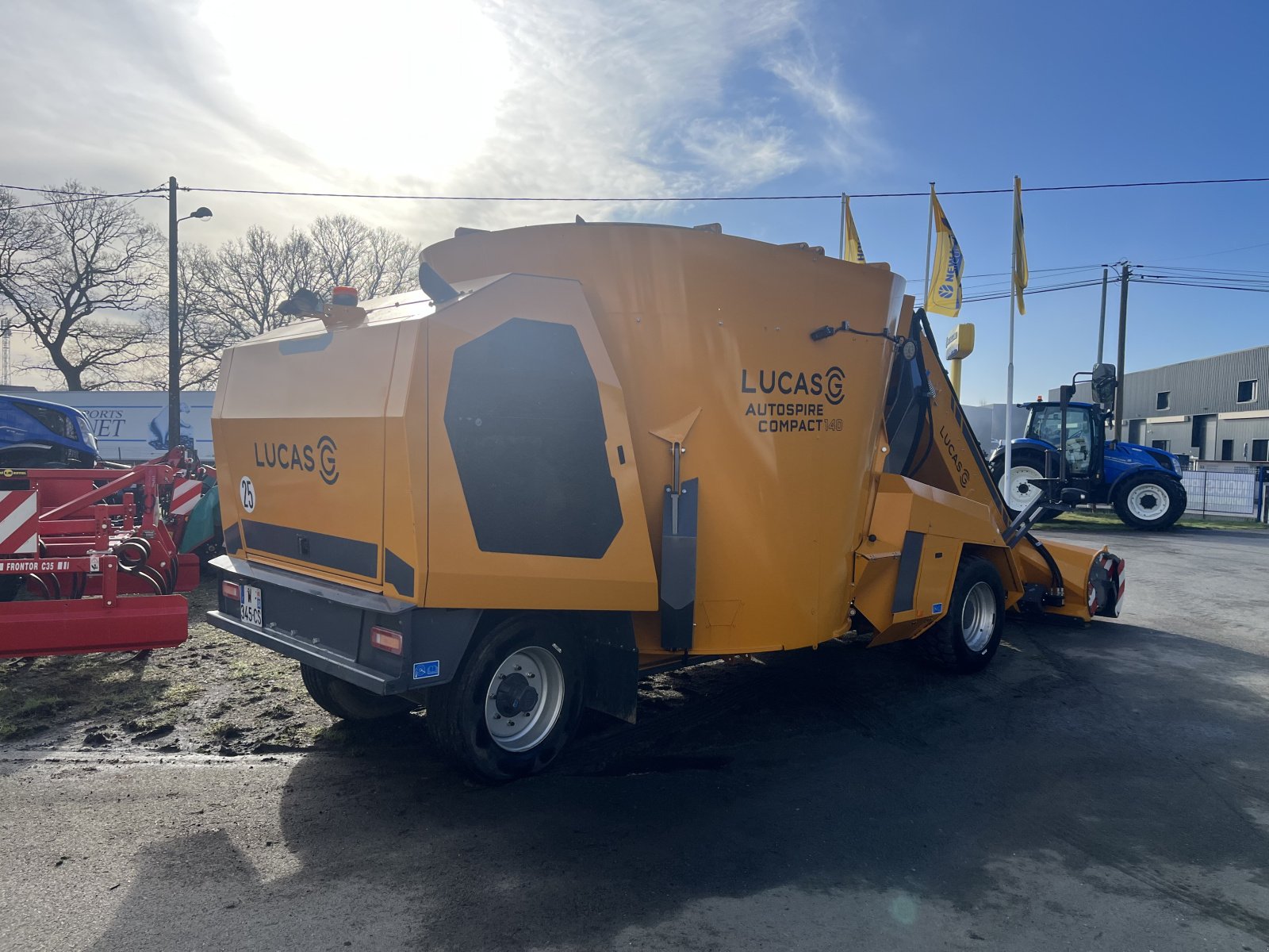 Selbstfahrer Futtermischwagen типа Lucas AUTOSPIRE 140 COMPACT, Gebrauchtmaschine в TREMEUR (Фотография 3)