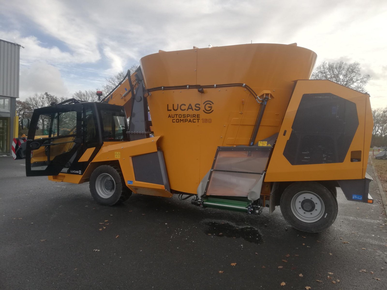 Selbstfahrer Futtermischwagen του τύπου Lucas AUTOSPIRE 160 COMPACT, Gebrauchtmaschine σε TREMEUR (Φωτογραφία 2)