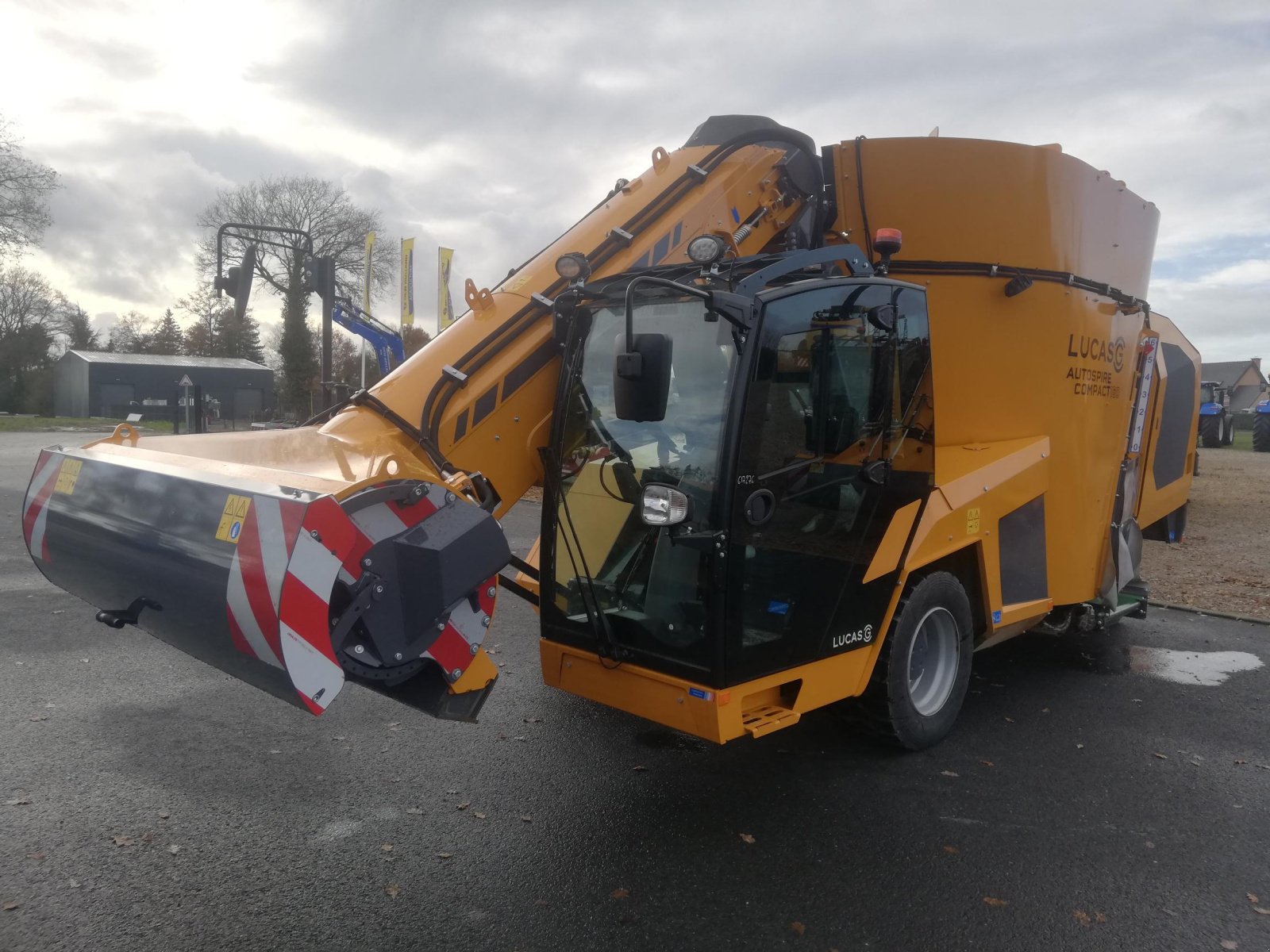 Selbstfahrer Futtermischwagen του τύπου Lucas AUTOSPIRE 160 COMPACT, Gebrauchtmaschine σε TREMEUR (Φωτογραφία 1)