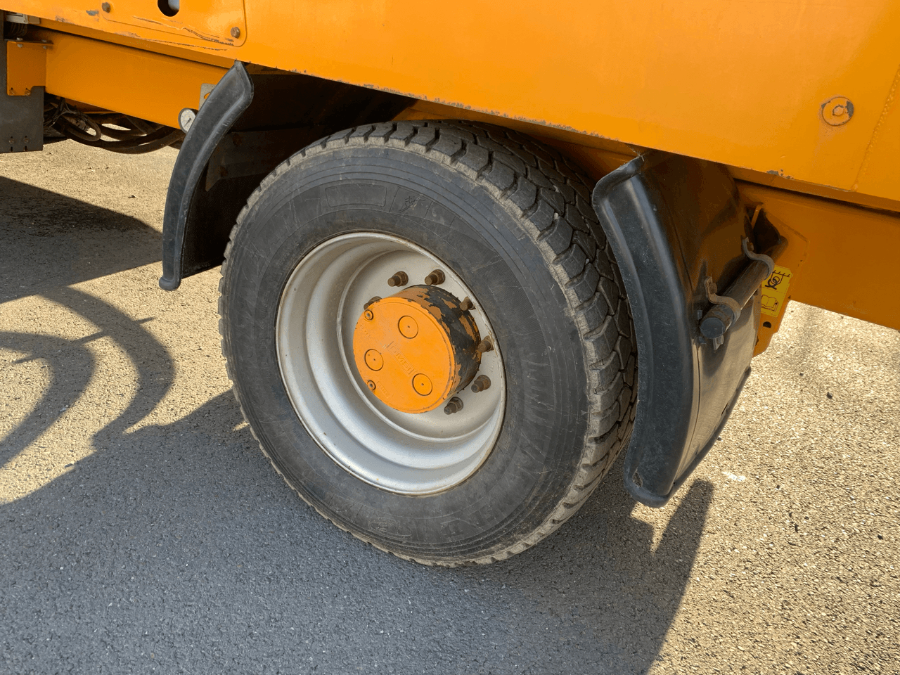 Selbstfahrer Futtermischwagen des Typs Lucas AUTOSPIRE 240, Gebrauchtmaschine in CONDE SUR VIRE (Bild 8)