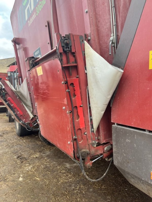 Selbstfahrer Futtermischwagen del tipo RMH TurboMix 30, Gebrauchtmaschine en Schorfheide (Imagen 10)