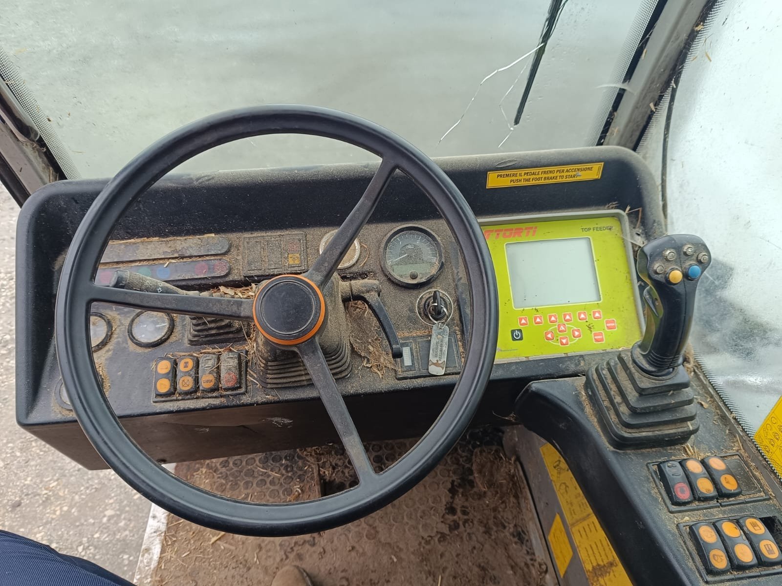 Selbstfahrer Futtermischwagen tip Storti DOBERMAN 16M3, Gebrauchtmaschine in Le Horps (Poză 10)