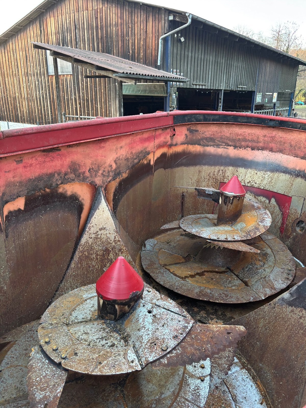 Selbstfahrer Futtermischwagen от тип Strautmann Verti-Mix 1401 SF Double, Gebrauchtmaschine в Deggenhausertal  (Снимка 25)