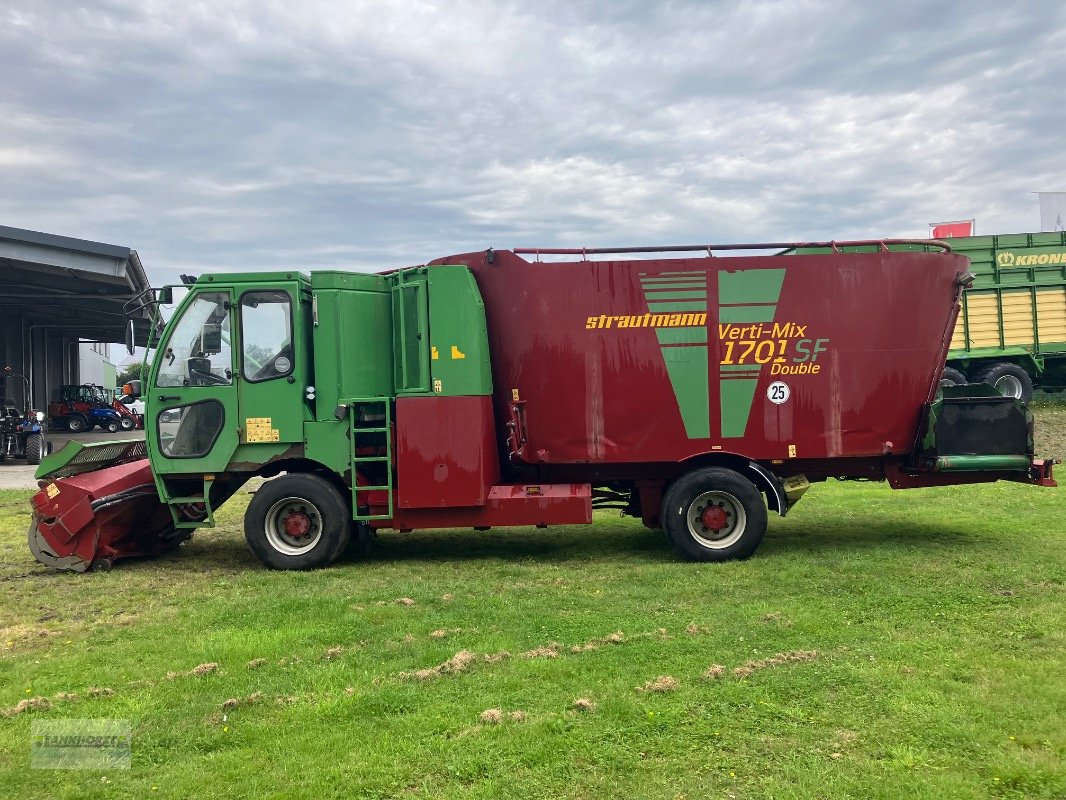 Selbstfahrer Futtermischwagen Türe ait Strautmann VERTI MIX 1701 SF DO, Gebrauchtmaschine içinde Aurich (resim 7)
